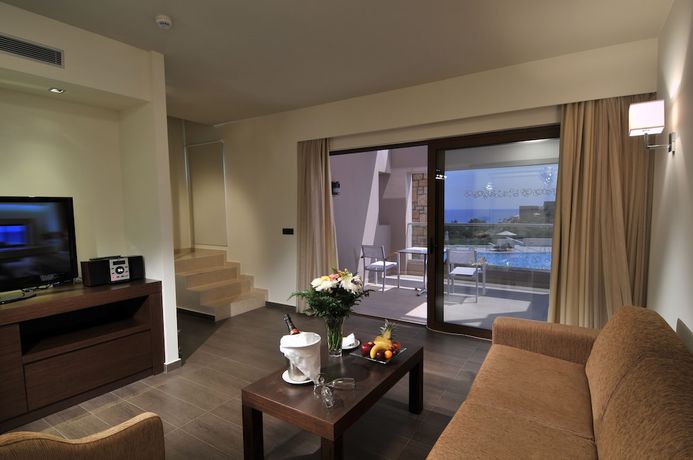 Imagen de la habitación del Hotel Blue Lagoon Village. Foto 8