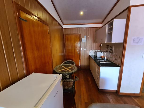 Imagen de la habitación del Hotel Blue Light Village hotel. Foto 6