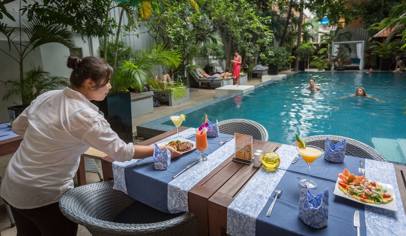 Imagen del bar/restaurante del Hotel Blue Lime. Foto 6