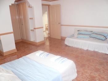 Imagen general del Hotel Blue Lotus, Balabag. Foto 9