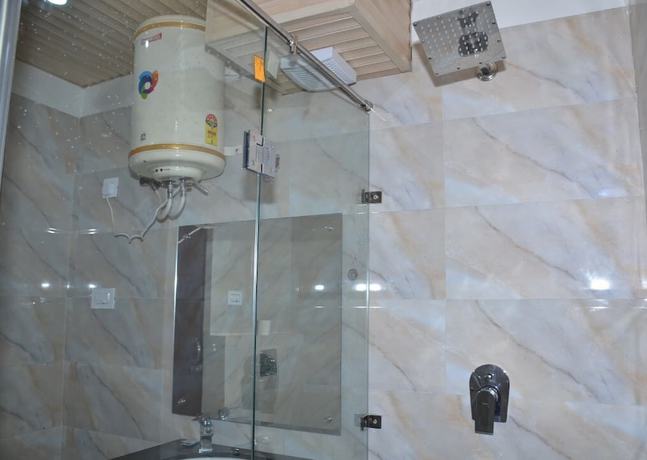 Imagen de la habitación del Hotel Blue Magnets. Foto 9
