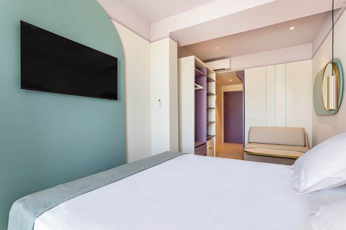 Imagen de la habitación del Hotel Blue Malva. Foto 6