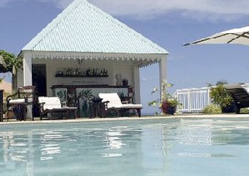 Imagen de la piscina del Hotel Blue Margouillat Seaview Hotel-RELAIS & CHATEAUX. Foto 3