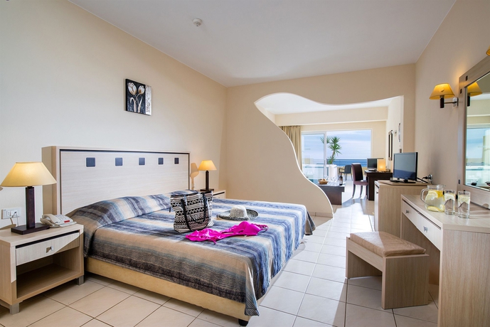 Imagen de la habitación del Hotel Blue Marine Resort and Spa. Foto 6