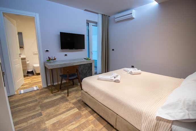 Imagen de la habitación del Hotel Blue Marine, Rrashbull. Foto 3