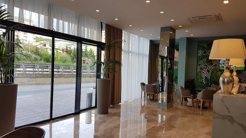 Imagen de los interiores del Hotel Blue Marine, Rrashbull. Foto 19