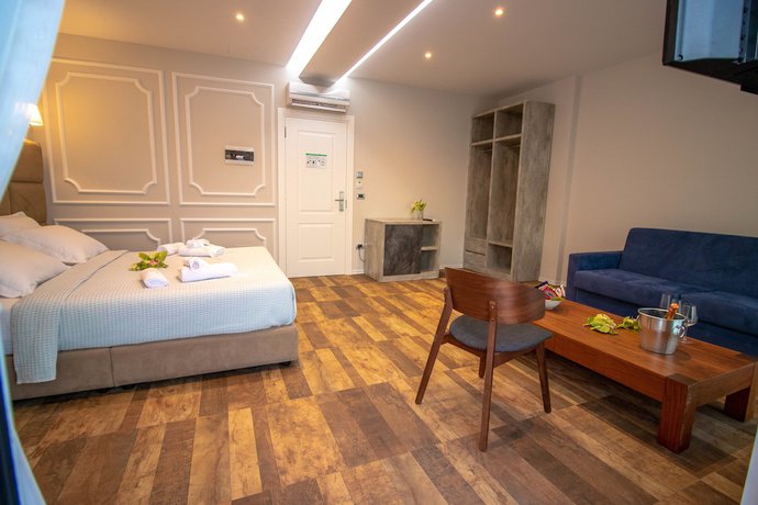 Imagen de la habitación del Hotel Blue Marine, Rrashbull. Foto 16