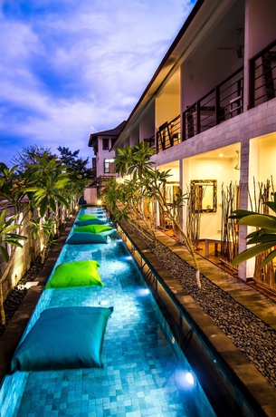 Imagen de los exteriores del Hotel Blue Marlin Trawangan. Foto 16