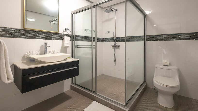 Imagen general del Hotel Blue Mirador Manuel Antonio. Foto 2