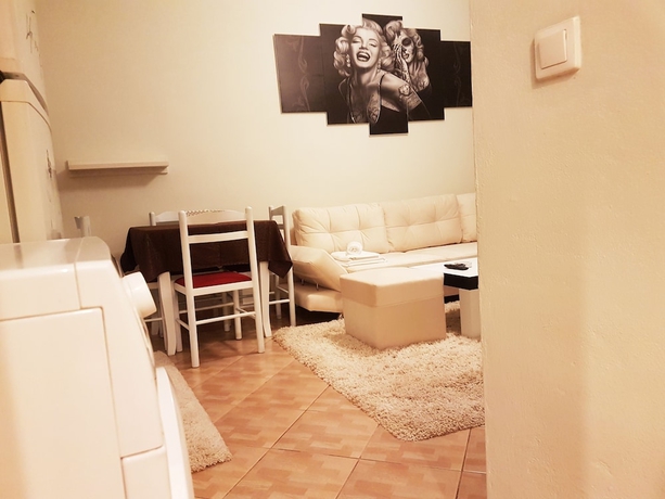 Imagen de la habitación del Hotel Blue Moon Apartments. Foto 15