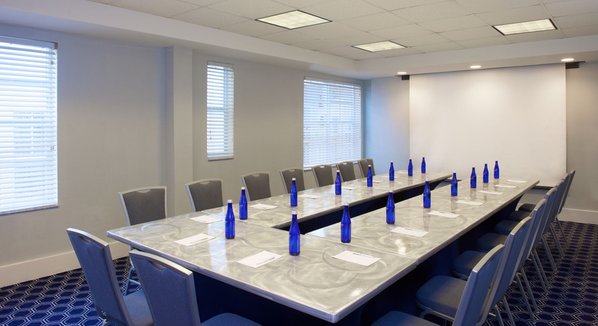 Imagen de los interiores del Hotel Blue Moon. Foto 9