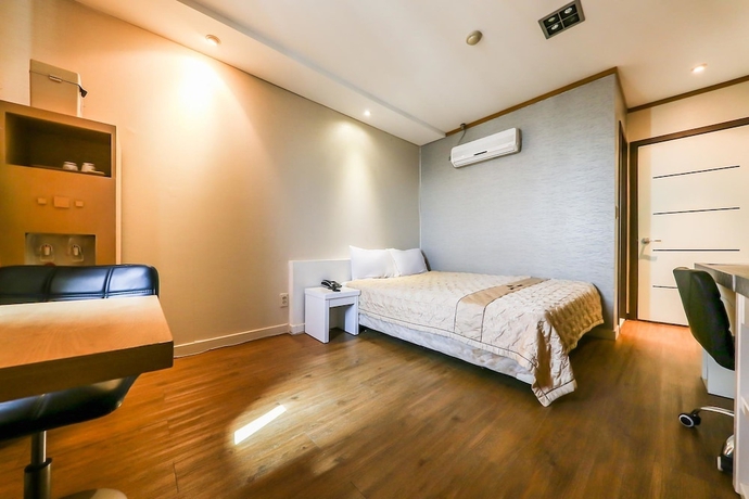 Imagen de la habitación del Hotel Blue Motel. Foto 3