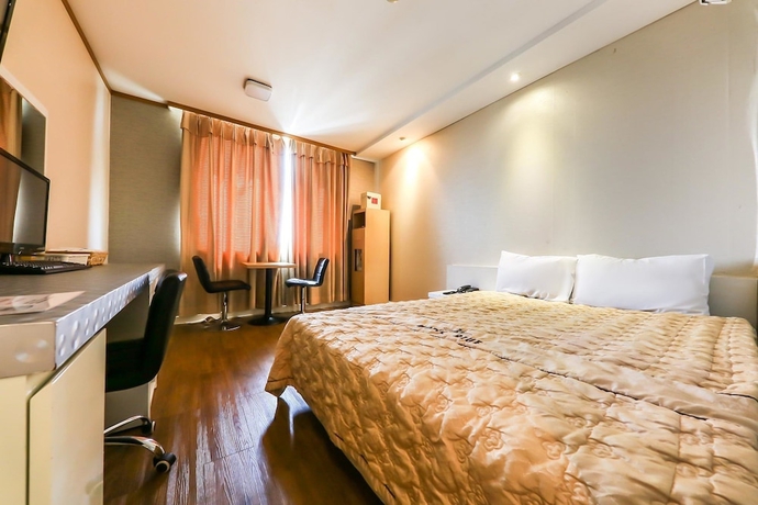 Imagen de la habitación del Hotel Blue Motel. Foto 12