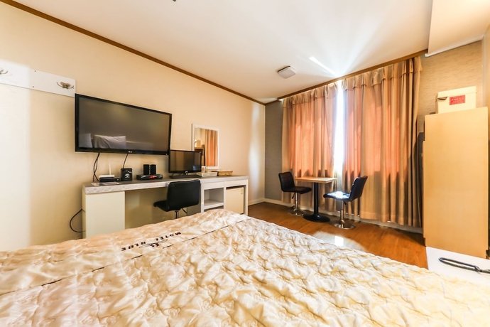 Imagen de la habitación del Hotel Blue Motel. Foto 16