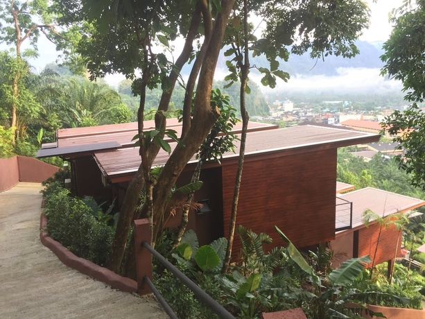 Imagen general del Hotel Blue Mountain Phangnga Resort. Foto 3