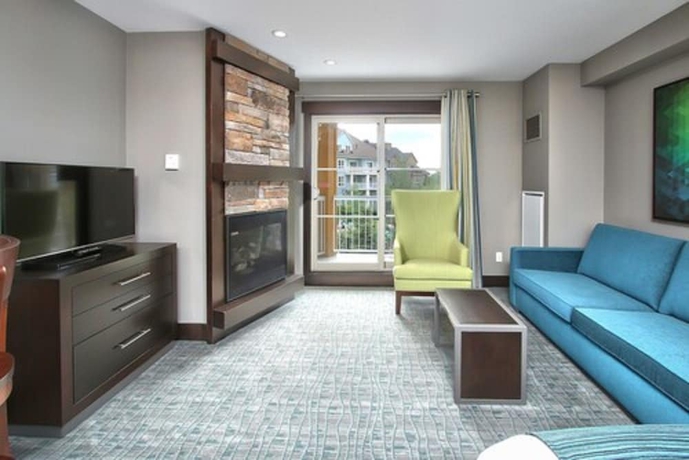 Imagen de la habitación del Hotel Blue Mountain Resort Mosaic Suites. Foto 11