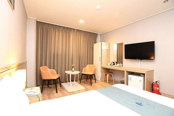 Imagen de la habitación del Hotel Blue Mountain, Seongsan-eup. Foto 15