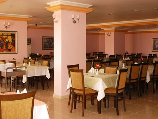 Imagen general del Hotel Blue Night. Foto 1