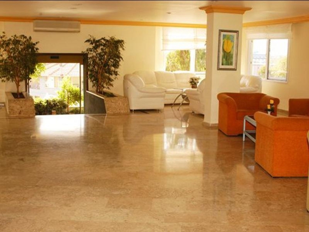 Imagen general del Hotel Blue Night. Foto 5