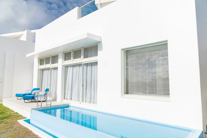 Imagen de la habitación del Hotel Blue Ocean Hotel and Resort Miyakojima. Foto 31