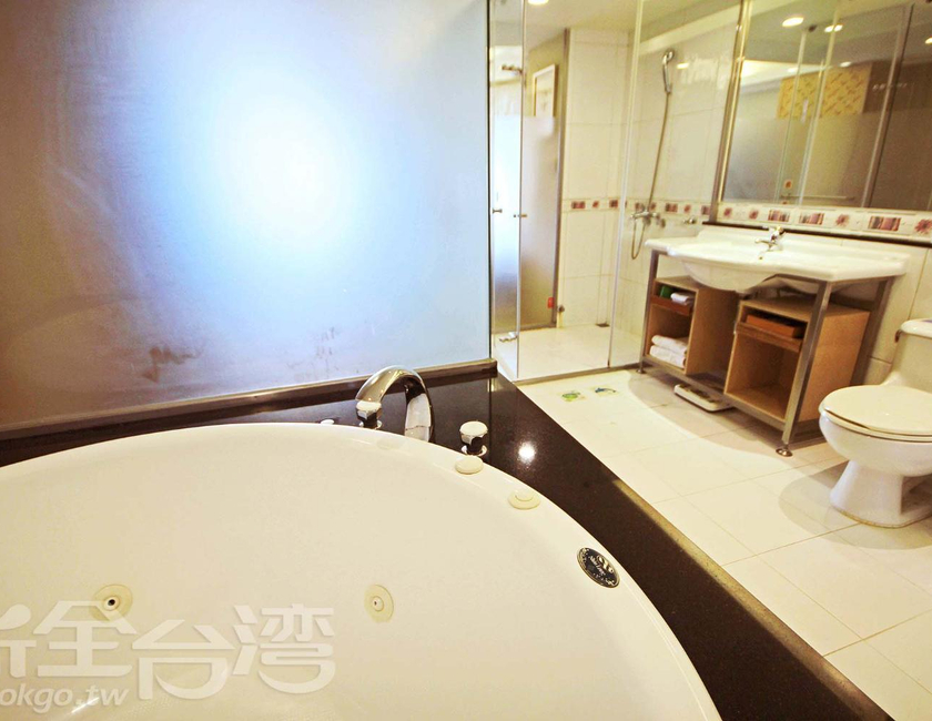 Imagen general del Hotel Blue Ocean, Keelung. Foto 3