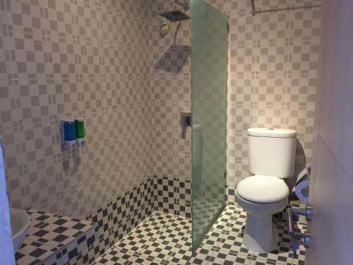 Imagen de la habitación del Hotel Blue Ocean, Labuan Bajo. Foto 6