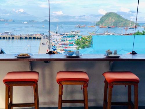 Imagen general del Hotel Blue Ocean, Labuan Bajo. Foto 5