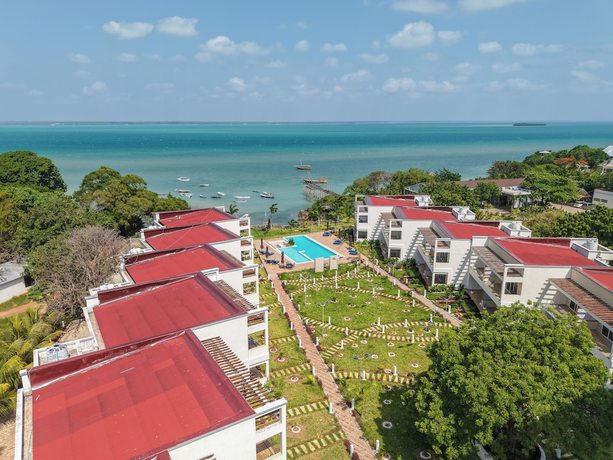 Imagen general del Hotel Blue Ocean Resort and Residences. Foto 1