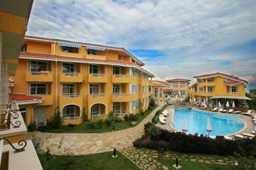 Imagen general del Hotel Blue Orange Beach Resort. Foto 5
