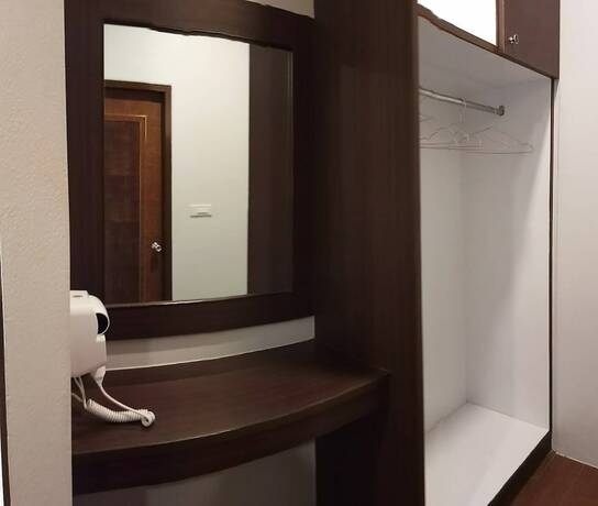 Imagen de la habitación del Hotel Blue Orchid Beach Krabi. Foto 16
