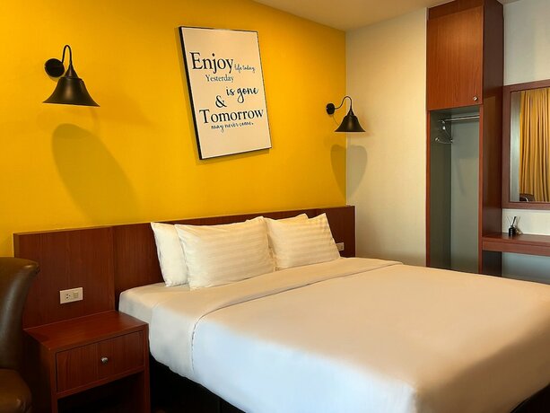 Imagen de la habitación del Hotel Blue Orchid Beach Krabi. Foto 18
