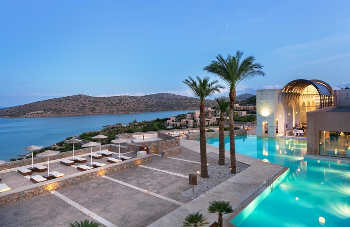 Imagen del bar/restaurante del Hotel Blue Palace Elounda, A Luxury Collection Resort, Crete. Foto 7