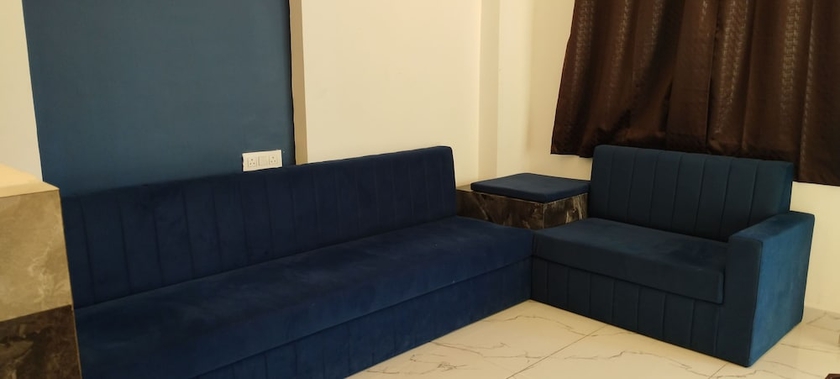Imagen de los interiores del Hotel Blue Paradise. Foto 15