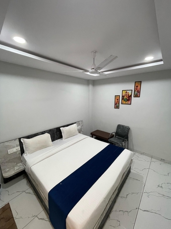 Imagen de la habitación del Hotel Blue Paradise. Foto 9