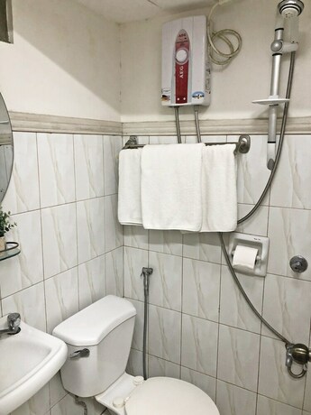 Imagen de la habitación del Hotel Blue Paseo Grande Inn. Foto 31
