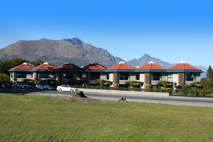 Imagen de los exteriores del Hotel Blue Peaks Lodge. Foto 9