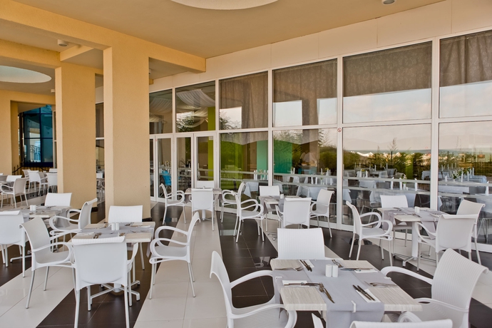 Imagen del bar/restaurante del Hotel Blue Pearl - Ultra All Inclusive. Foto 6