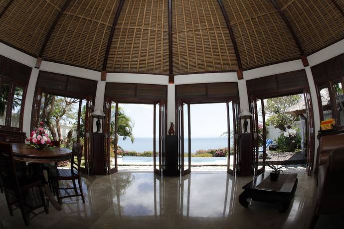 Imagen de los interiores del Hotel Blue Point Resort and Spa. Foto 17