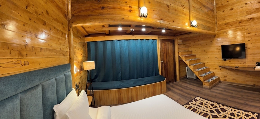 Imagen de la habitación del Hotel Blue Poppy Premier. Foto 2