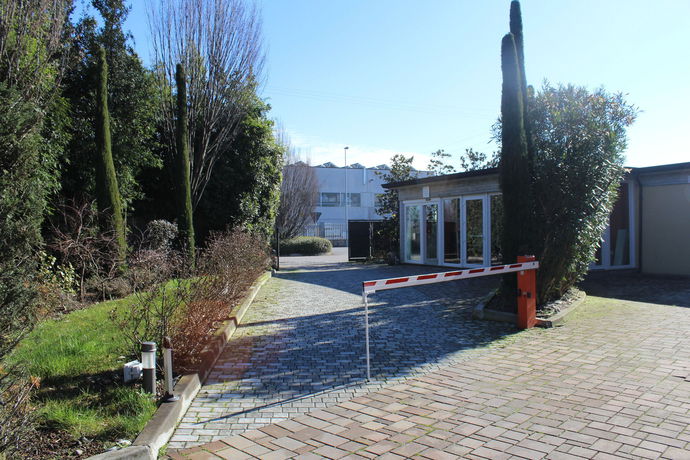 Imagen de los exteriores del Hotel Blue Relais Garda. Foto 14