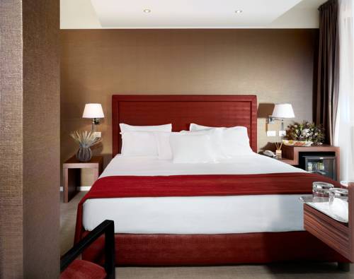 Imagen de la habitación del Hotel Blue Relais Malpensa Lago Maggiore. Foto 10