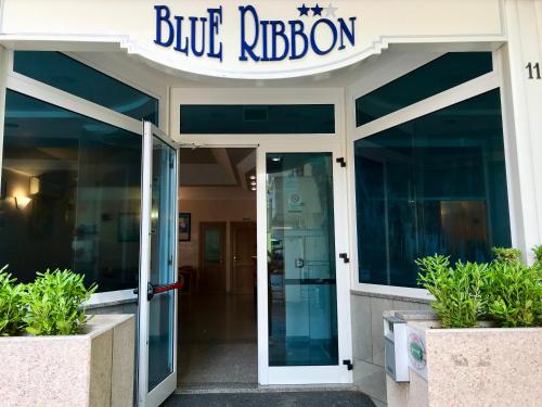 Imagen general del Hotel Blue Ribbon, Rimini. Foto 2