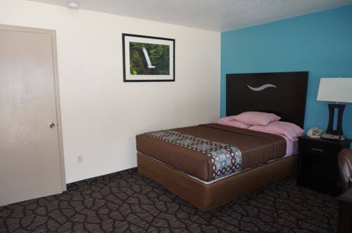 Imagen de la habitación del Hotel Blue Ridge Inn. Foto 10