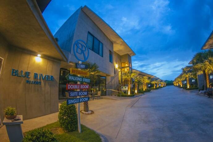 Imagen general del Hotel Blue River Resort, Phitsanulok. Foto 4