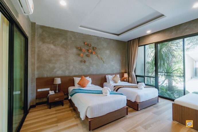 Imagen general del Hotel Blue River Resort, Phitsanulok. Foto 15