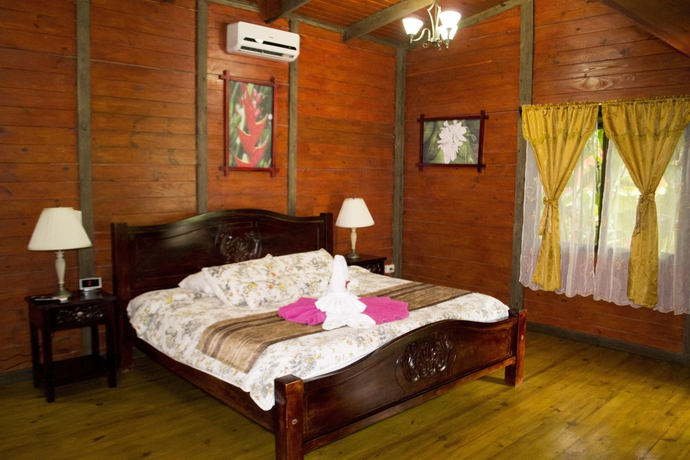 Imagen de la habitación del Hotel Blue River Resort and Hot Springs. Foto 6