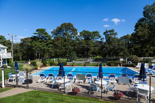 Imagen de la habitación del Hotel Blue Rock Resort. Foto 2