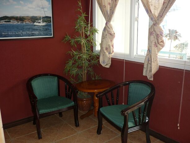 Imagen de la habitación del Hotel Blue Rock Resort, Olongapo. Foto 11