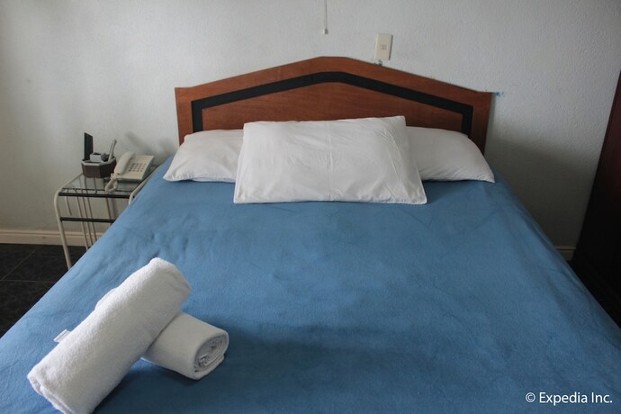 Imagen de la habitación del Hotel Blue Rock Resort, Olongapo. Foto 12