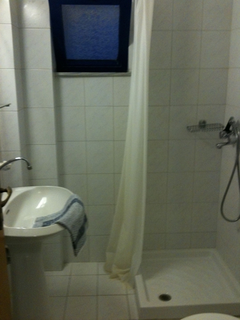 Imagen de la habitación del Hotel Blue Roses. Foto 12